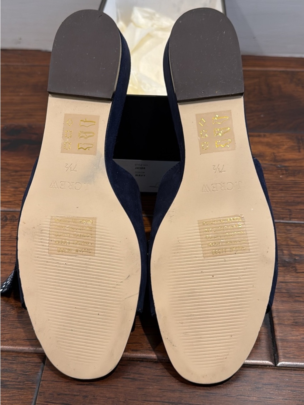 J.Crew NIB Polka Dot Bow Mini Wedge Sandal Navy Sz 7.5 - Picture 2 of 3